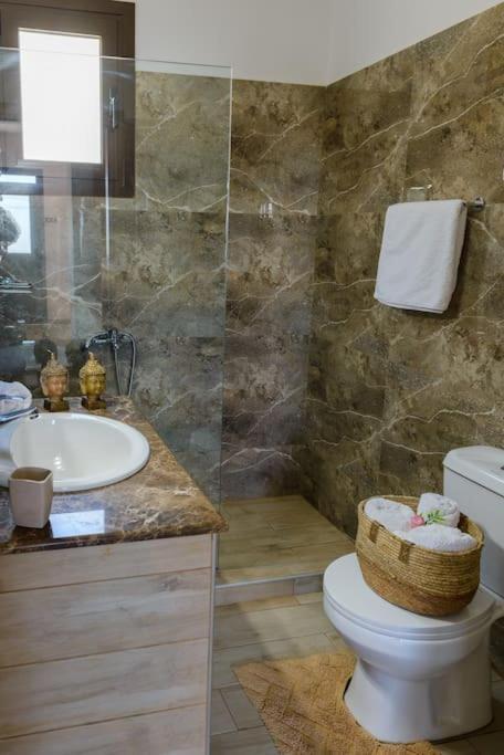 Blue Bay Villas , First Floor Archangelos  Extérieur photo